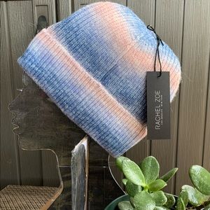 ❤️sold❤️One size fits all Rachel Zoe Beanie hat